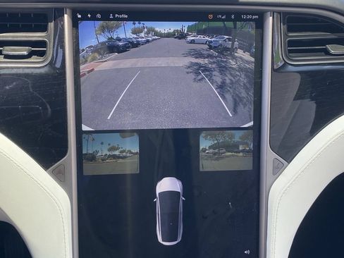 Used 2018 Tesla Model X 100D AWD/4WD image 27