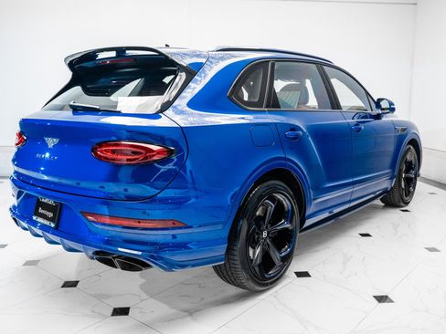 New 2025 Bentley Bentayga image 11