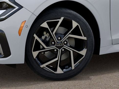 New 2026 Kia K5 EX FWD image 9