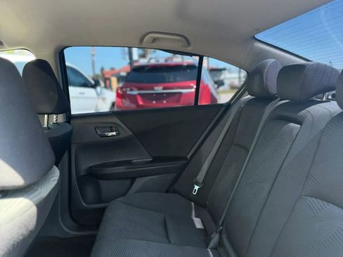 Used 2014 Honda Accord LX image 10