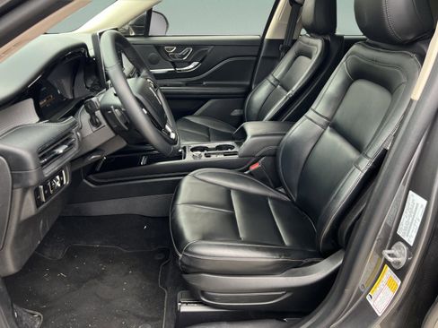 Used 2023 Lincoln Corsair AWD image 29