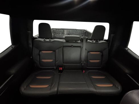 Used 2021 GMC Sierra 1500 AT4 AWD/4WD image 17