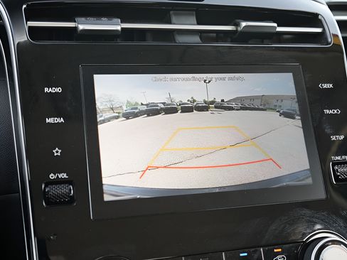 Certified 2023 Hyundai Tucson SE FWD image 33