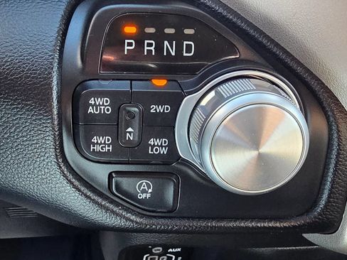 Used 2020 RAM 1500 Laramie AWD/4WD image 29