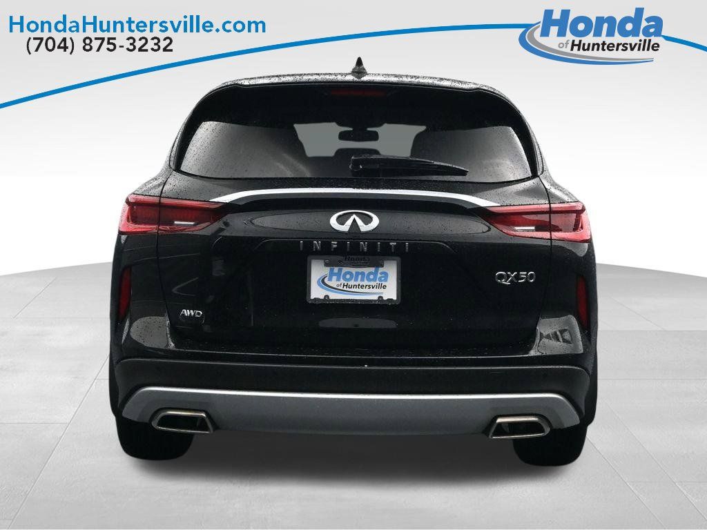 Used 2022 INFINITI QX50 Pure AWD/4WD image 7
