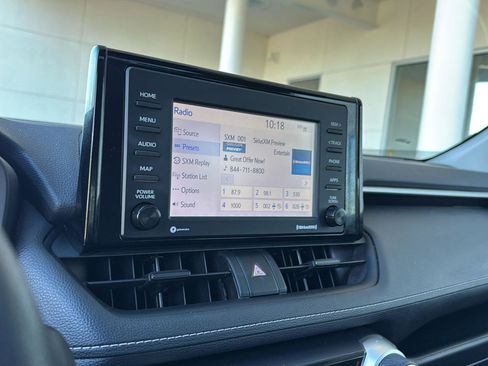 Certified 2021 Toyota RAV4 XLE image 22