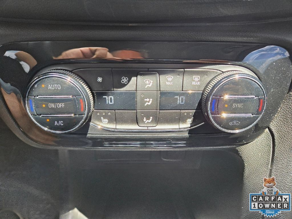 Used 2023 Buick Encore GX Select FWD image 28