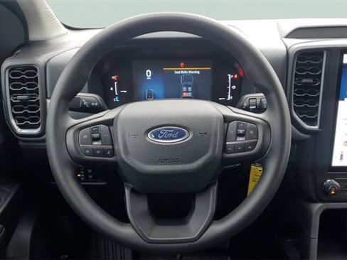 New 2025 Ford Ranger XL image 18
