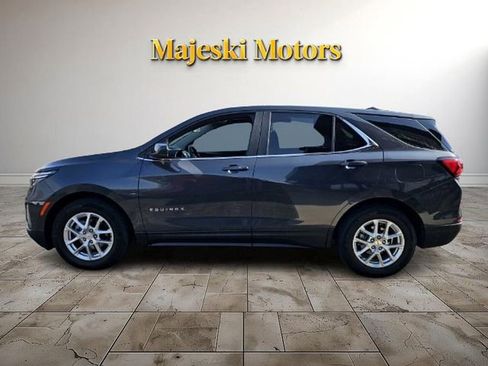 Used 2022 Chevrolet Equinox LT image 4