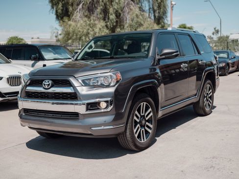 Used 2018 Toyota 4Runner Limited AWD/4WD image 1