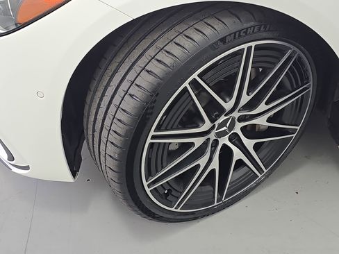 Used 2023 Mercedes-Benz C 43 AMG 4MATIC Sedan image 31