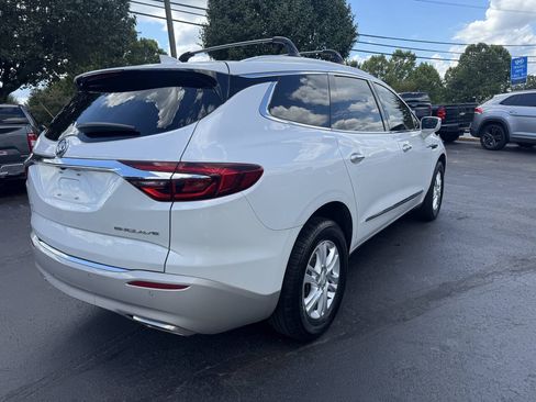 Used 2018 Buick Enclave Essence FWD image 5