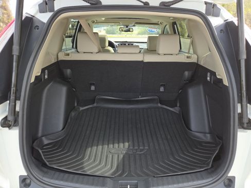 Used 2017 Honda CR-V Touring image 21