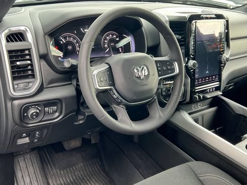 Used 2025 RAM 1500 Big Horn AWD/4WD image 18
