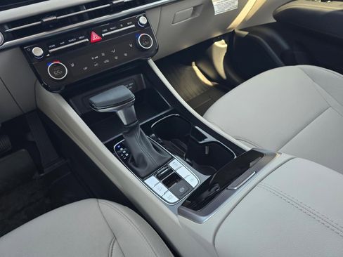 New 2026 Hyundai Tucson SEL FWD image 16
