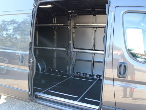 New 2026 RAM ProMaster 2500 w/ Cold Weather Group image 12