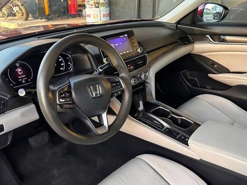 Used 2019 Honda Accord LX image 7