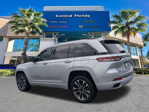 Certified 2022 Jeep Grand Cherokee Overland w/ Adv Protech Group III AWD/4WD image 7
