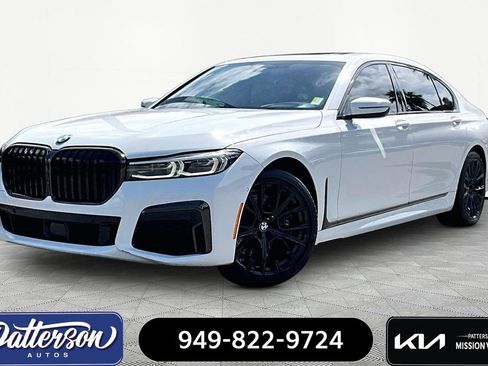 Used 2022 BMW 750i xDrive w/ Executive Package AWD/4WD image 1