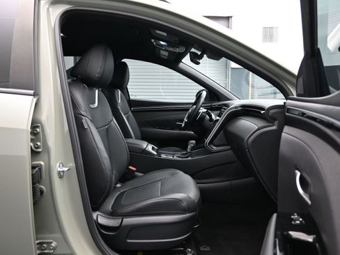Used 2024 Hyundai Santa Cruz Limited AWD/4WD image 13