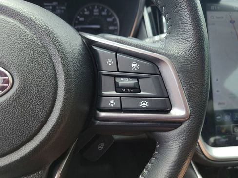Used 2023 Subaru Outback Limited AWD/4WD image 30