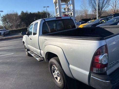 Used 2012 Toyota Tacoma PreRunner image 5