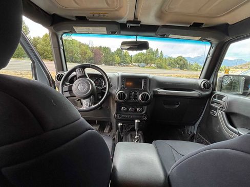 Used 2015 Jeep Wrangler Unlimited Sport w/ Quick Order Package 24S image 29