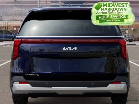 New 2026 Kia Carnival EX FWD image 13