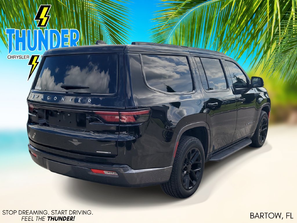 Used 2022 Jeep Wagoneer Series II RWD image 4