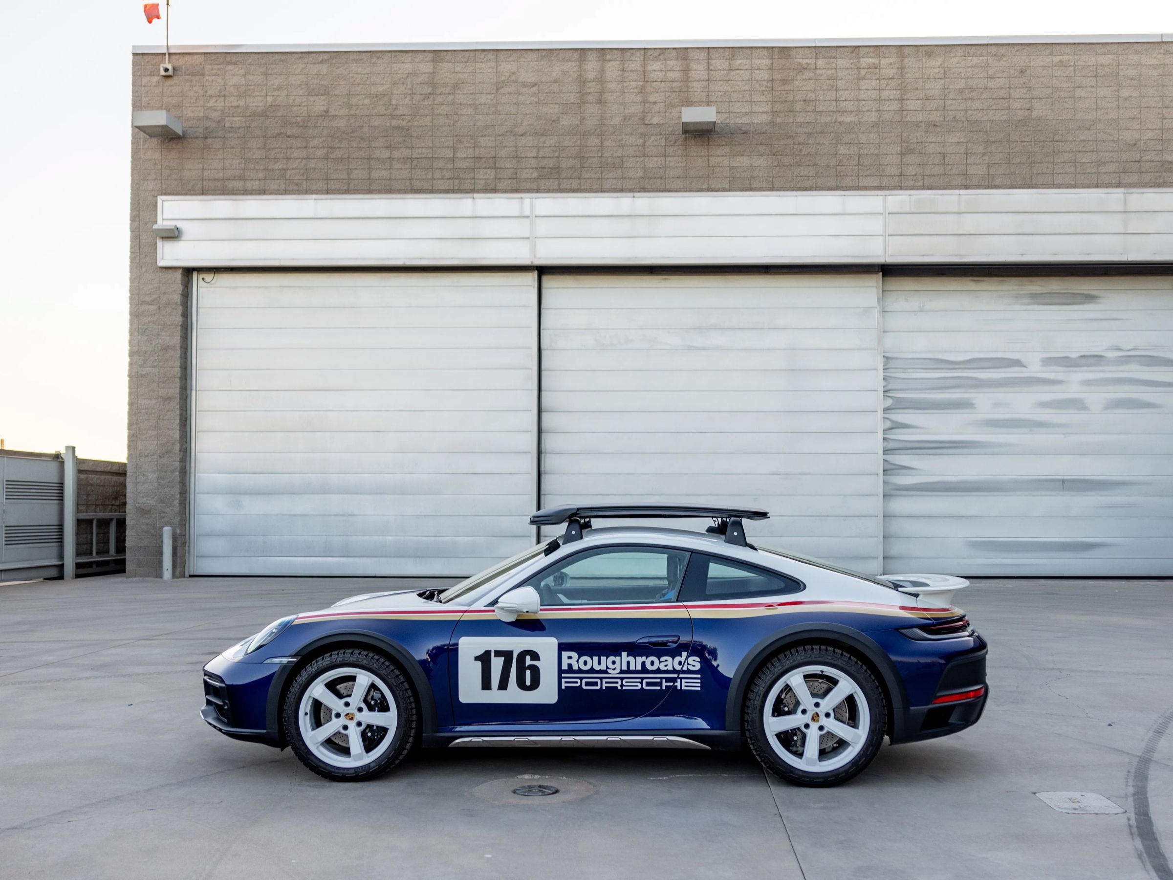 Used 2024 Porsche 911 Dakar AWD/4WD image 24