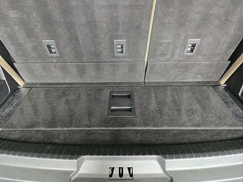 Used 2022 Ford Expedition Platinum AWD/4WD image 35