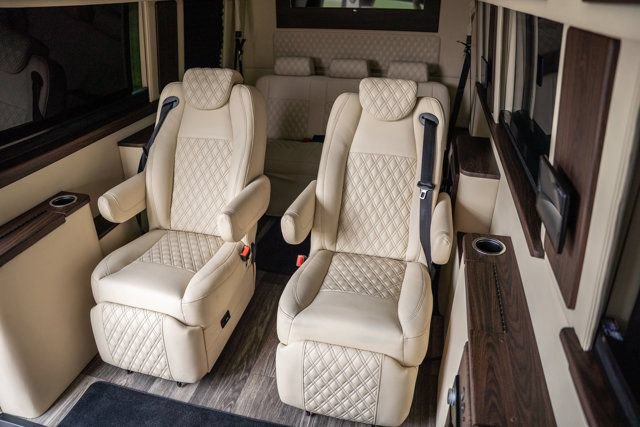 Used 2023 Mercedes-Benz Sprinter 3500 image 18