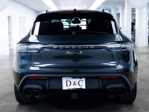 Used 2024 Porsche Macan S image 5