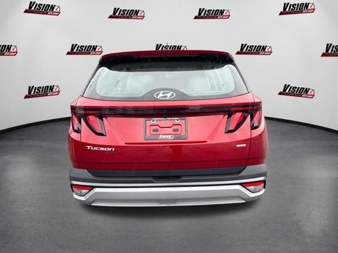 Certified 2025 Hyundai Tucson SE AWD/4WD image 6