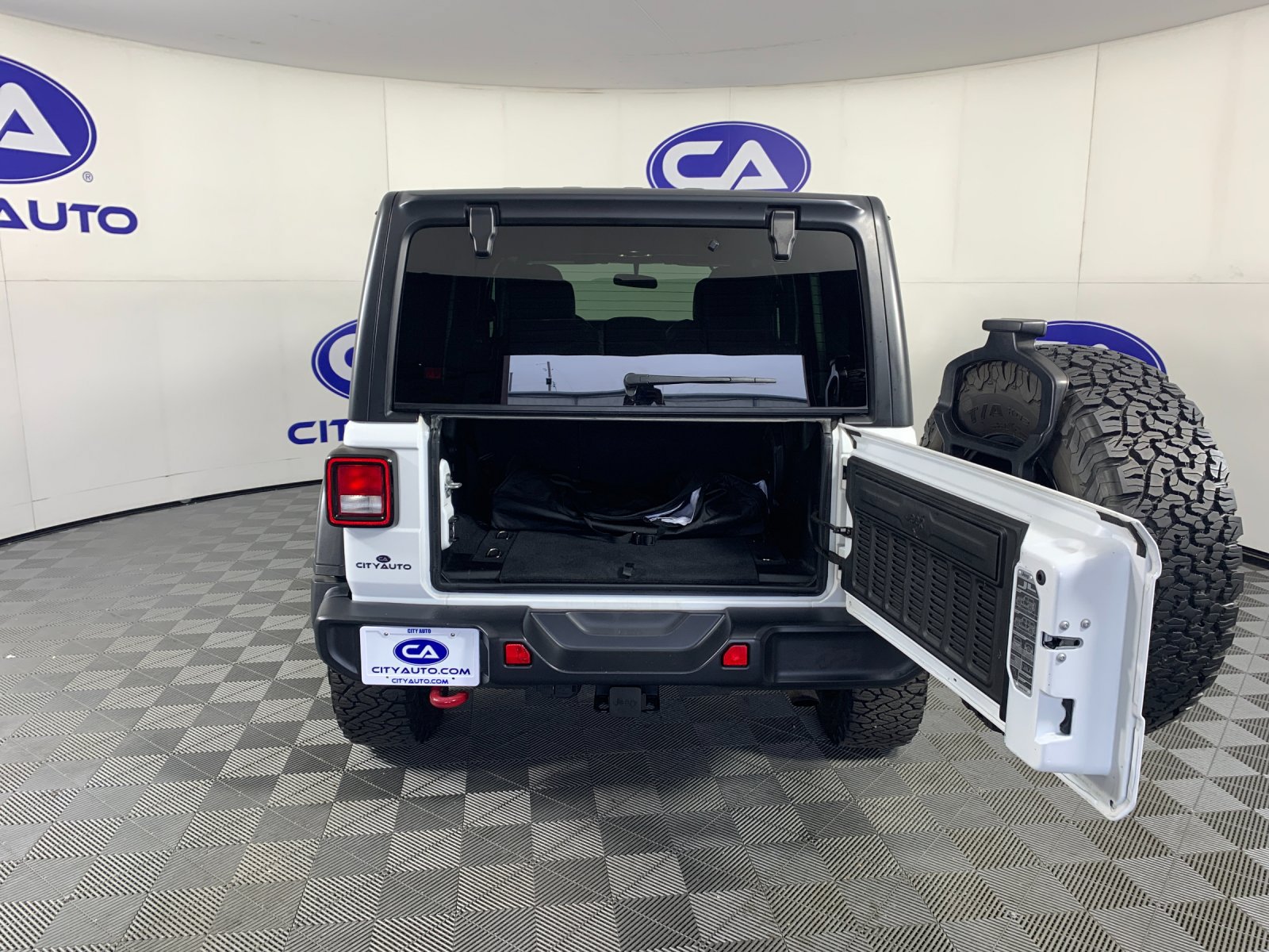 Used 2020 Jeep Wrangler Unlimited Rubicon AWD/4WD image 34