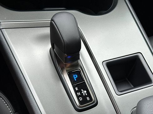 New 2026 Lexus UX 300h FWD image 16