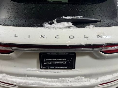 New 2026 Lincoln Corsair Premiere image 14