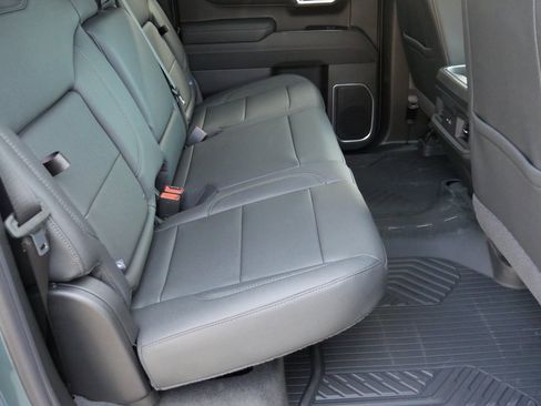 New 2026 Chevrolet Silverado 1500 LT w/ Z71 Off-Road Package image 24