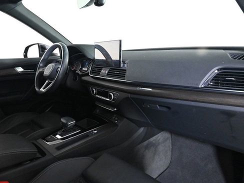 Certified 2023 Audi Q5 2.0T Premium w/ Convenience Package image 15