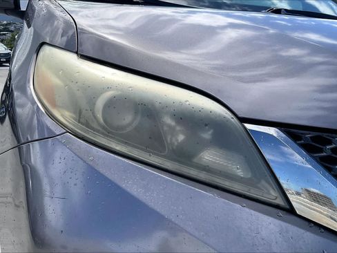 Used 2016 Toyota Sienna SE FWD image 31