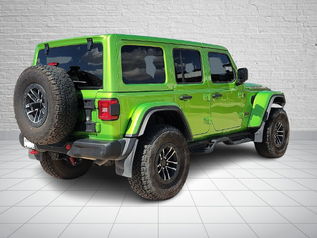 Used 2025 Jeep Wrangler Unlimited Rubicon AWD/4WD image 4