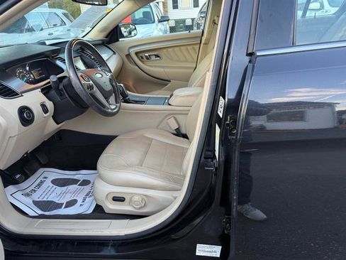 Used 2013 Ford Taurus SEL image 11