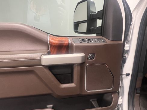 Used 2022 Ford F250 King Ranch w/ King Ranch Ultimate Package image 19