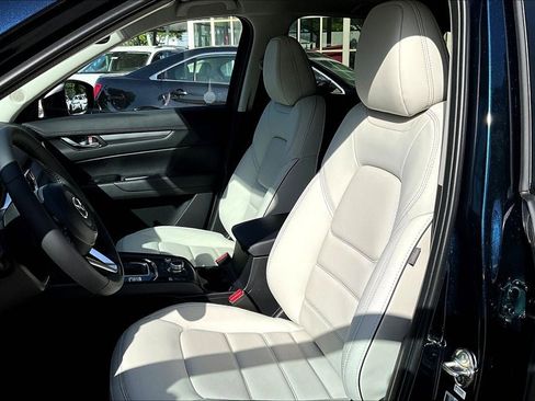 Used 2025 MAZDA CX-5 AWD 2.5 S w/ Preferred Package image 18
