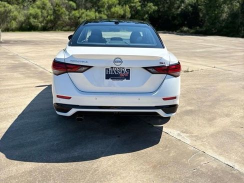 Used 2024 Nissan Sentra SR FWD image 4