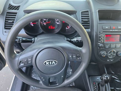 Used 2012 Kia Soul image 19