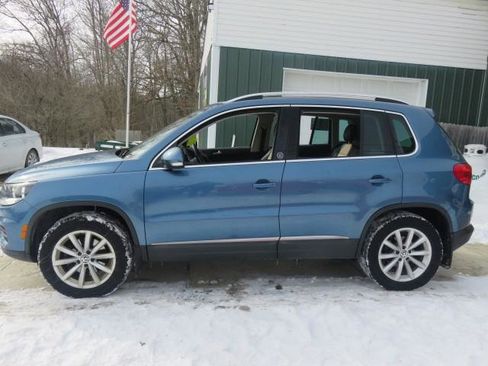 Used 2017 Volkswagen Tiguan Wolfsburg Edition image 4
