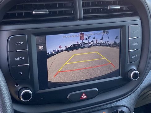 Used 2025 Kia Soul LX FWD image 30