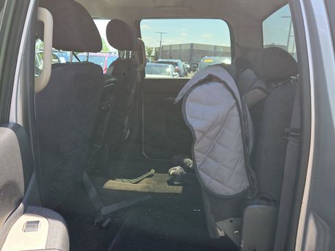 Used 2011 Chevrolet Silverado 1500 LS AWD/4WD image 15