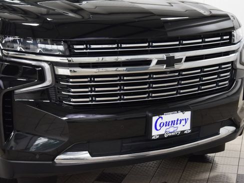Used 2023 Chevrolet Tahoe Premier w/ Advanced Technology Package AWD/4WD image 13